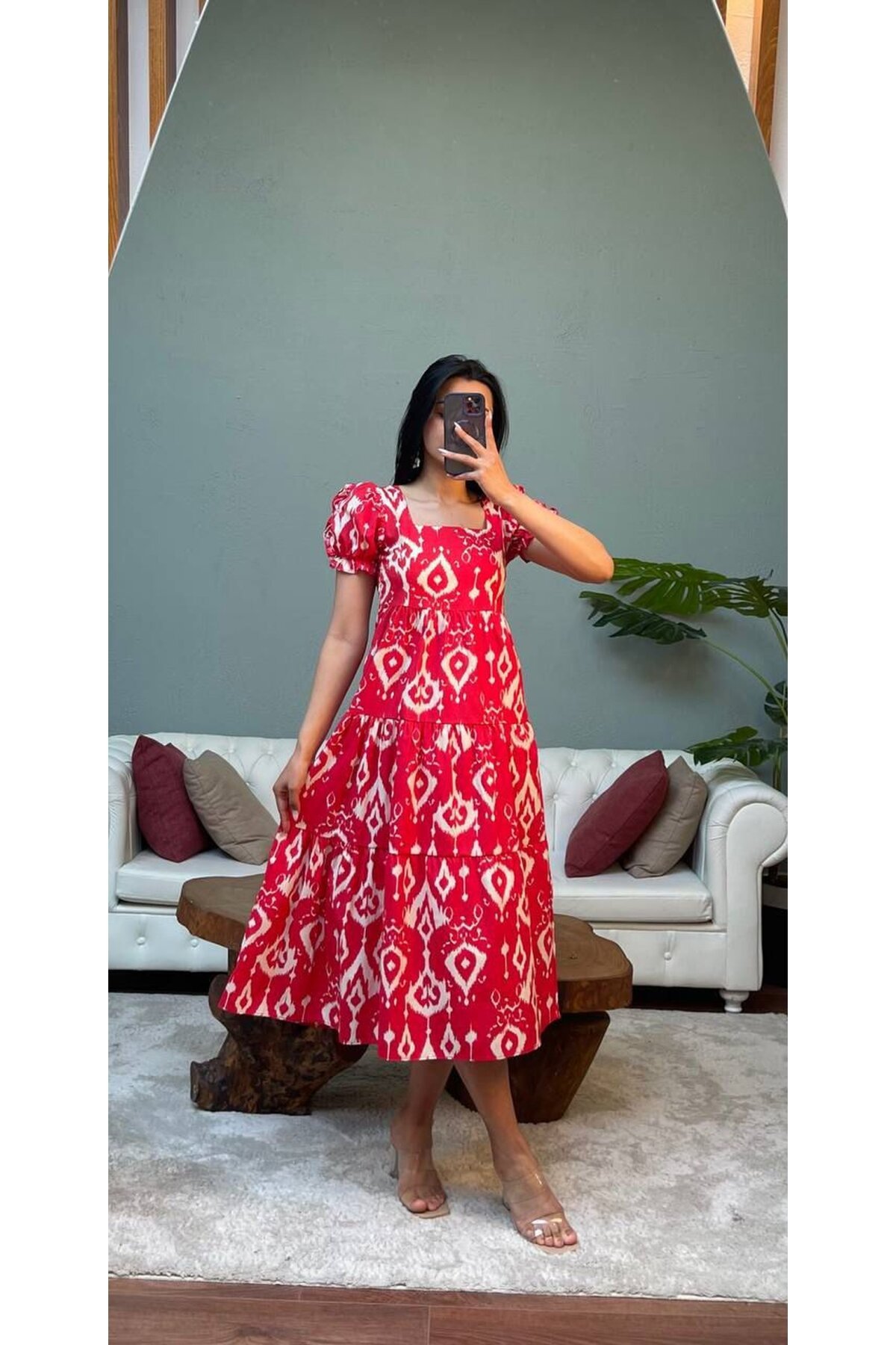 3018-KIRMIZI KOLLARI BÜZGÜLÜ POPLİN ELBİSE