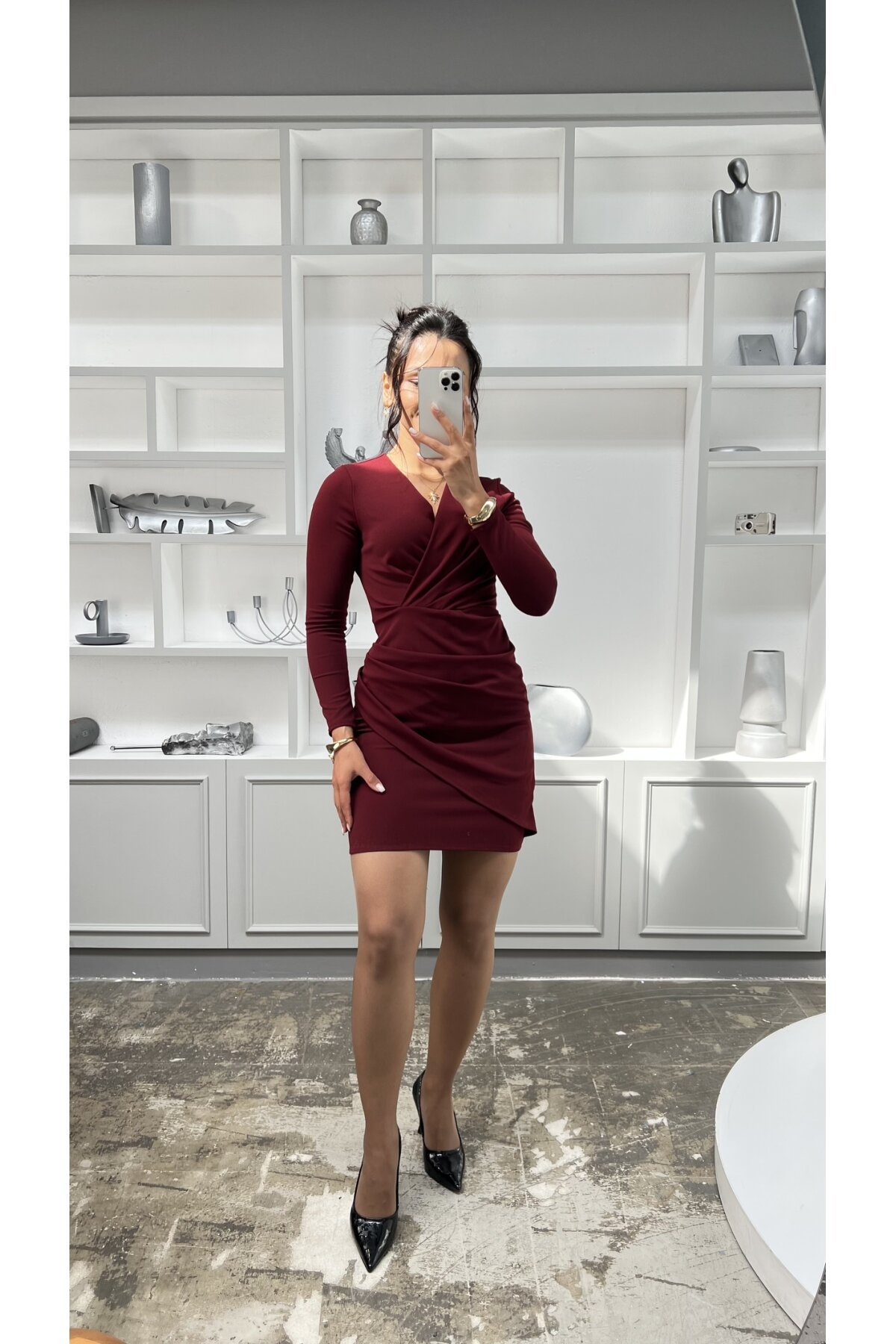 3037-BORDO KISA DRAPELİ KRUVAZE YAKA ELBİSE