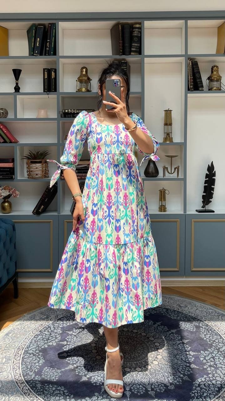 3040-KOLLARI BAĞLAMALI ELBİSE