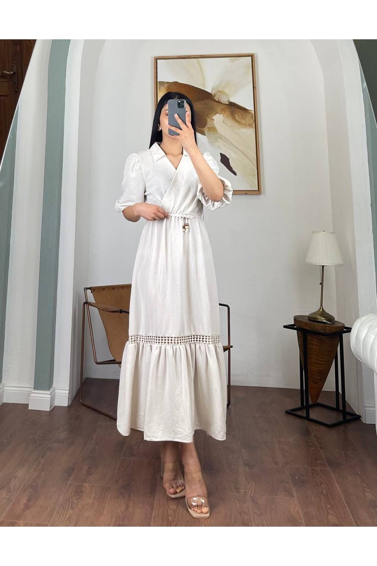 3079-BEJ DÜZ KETEN ALT DANTEL DETAYLI ELBİSE