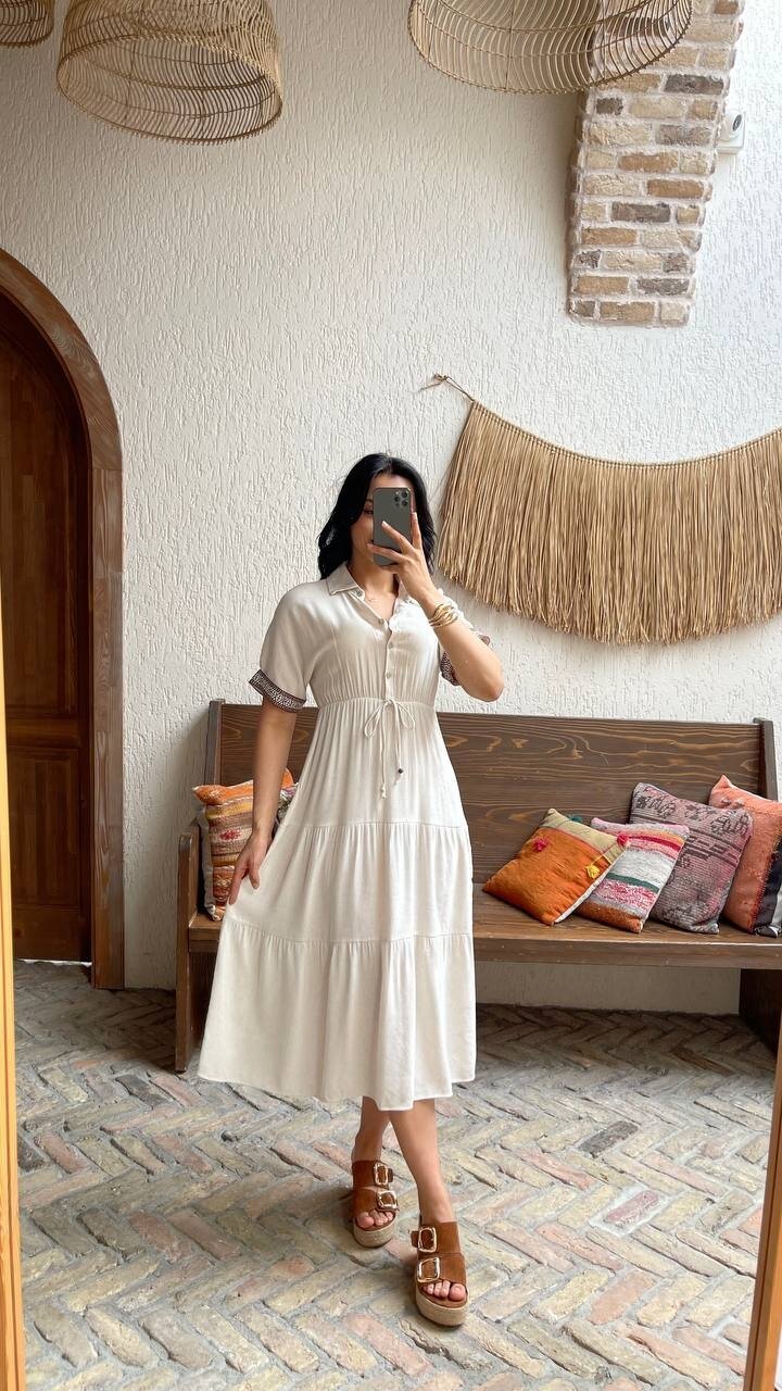 3080-BEJ KOL MANŞETLERİ ŞERİTLİ ELBİSE