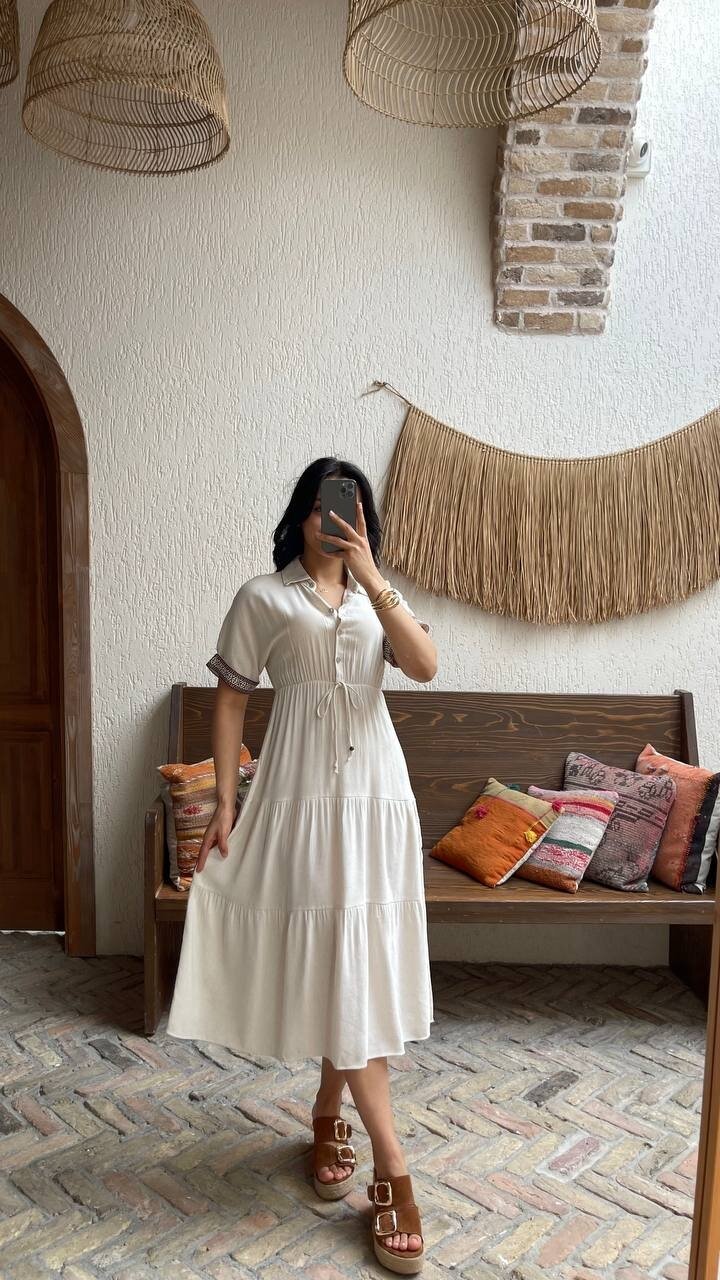 3080-BEJ KOL MANŞETLERİ ŞERİTLİ ELBİSE