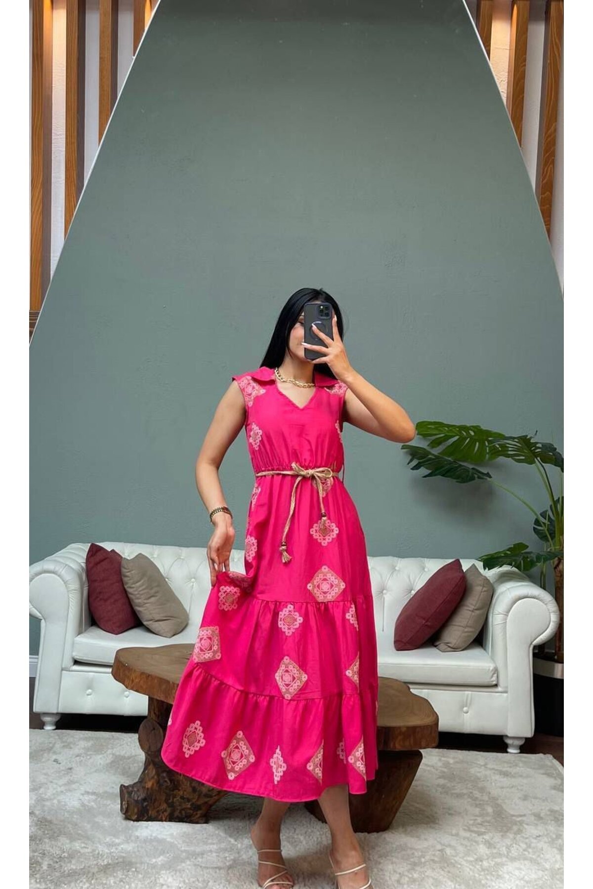 3159-PEMBE KETEN PUF DESENLİ BRODELİ ELBİSE