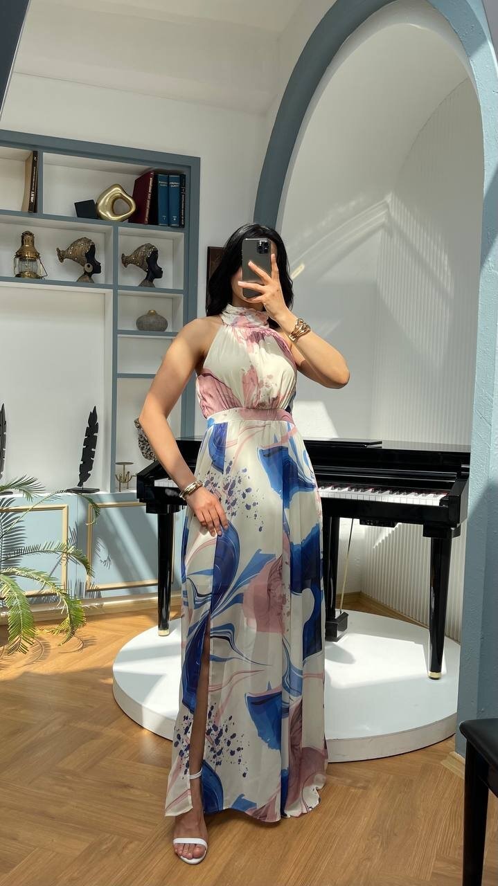 3242-SAKS BÜYÜK GÜLLÜ ŞİFON ELBİSE