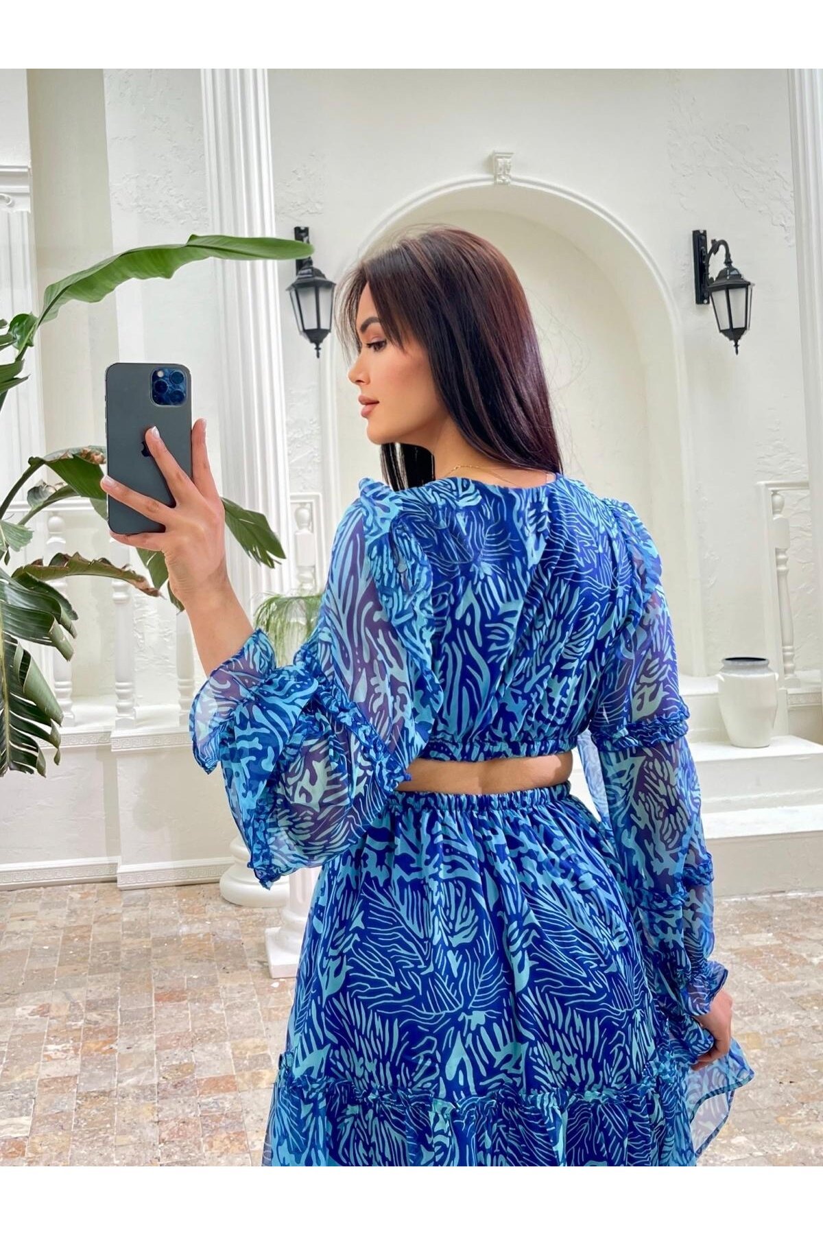 3256-MAVİ ÇİÇEK DESEN YANLARI AÇIK ELBİSE
