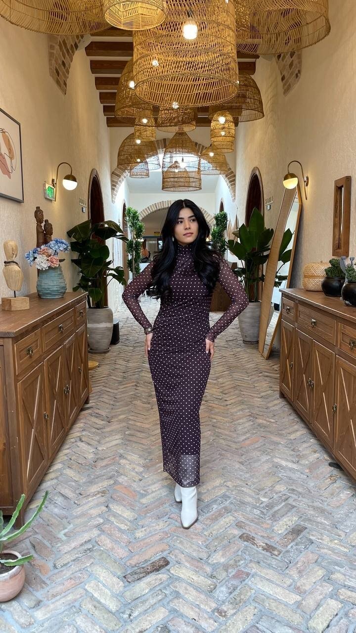 3328-KAHVE PUANTİYE DESEN TÜL ELBİSE