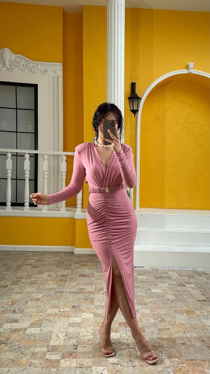 3361-PUDRA BÜZGÜLÜ DEMİR TOKA KEMERLİ ELBİSE