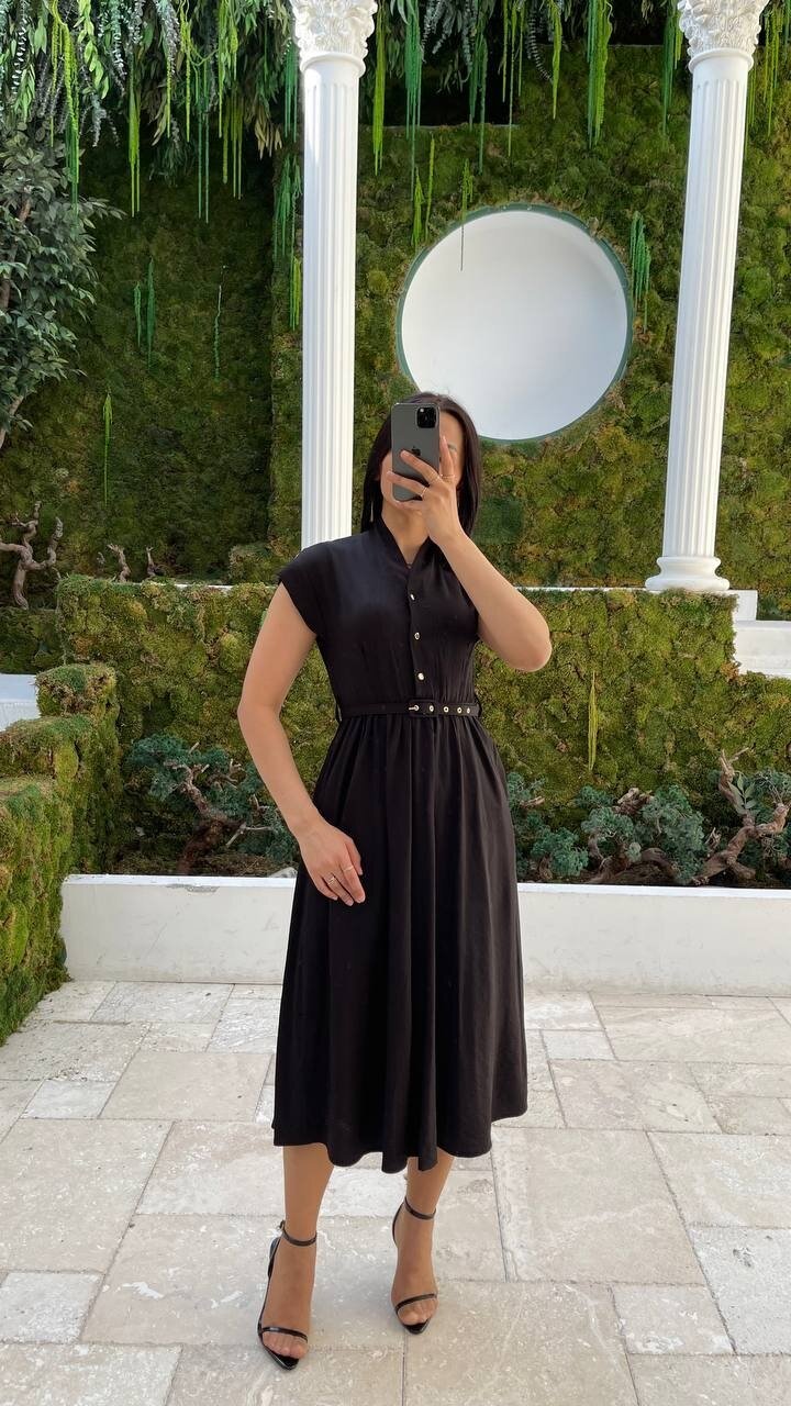 3440-SİYAH GOLD KEMER DETAY VE GOLD DÜĞMELİ ELBİSE