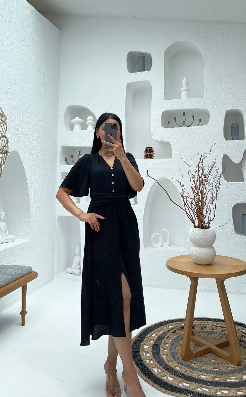 3484-SİYAH V YAKA DÜĞME DETAYLI ELBİSE