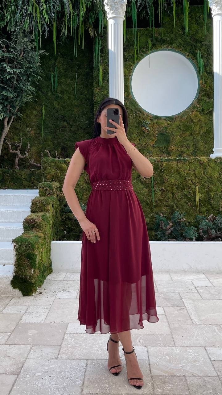 3509-BORDO KEMERİ TAŞ DETAYLI ŞİFON ELBİSE