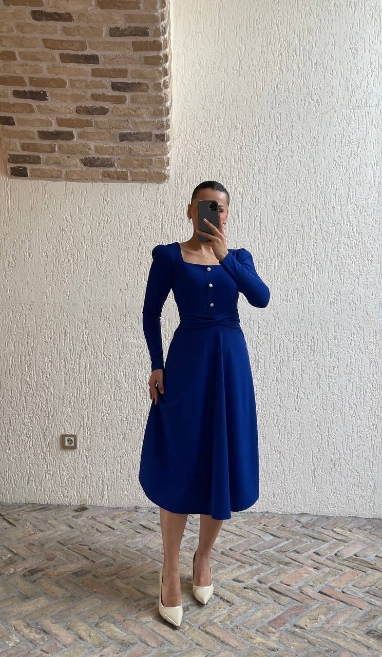 3620-SAKS DÜĞME DETAY KENDİNDEN KEMERLİ ELBİSE