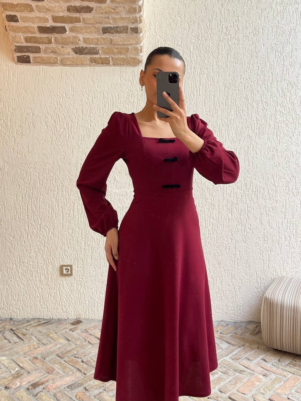 3630-BORDO KADİFE FİYONK DETAY ELBİSE