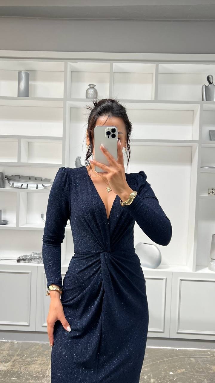 3633-LACİVERT SİMLİ BÜZGÜ DETAYLI ELBİSE