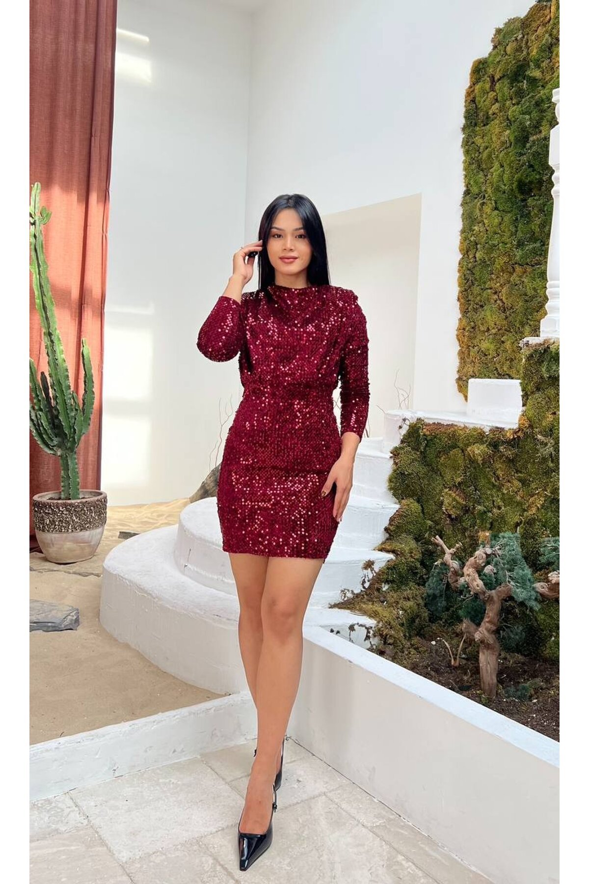 3651-BORDO BOĞAZLI OMUZLARI VATKALI PULPAYET ELBİSE