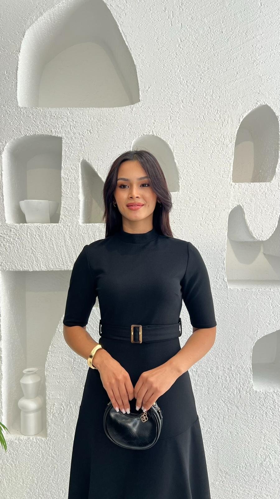 3677-SİYAH BALIKÇI YAKA KİLOŞ ETEK KEMERLİ ELBİSE