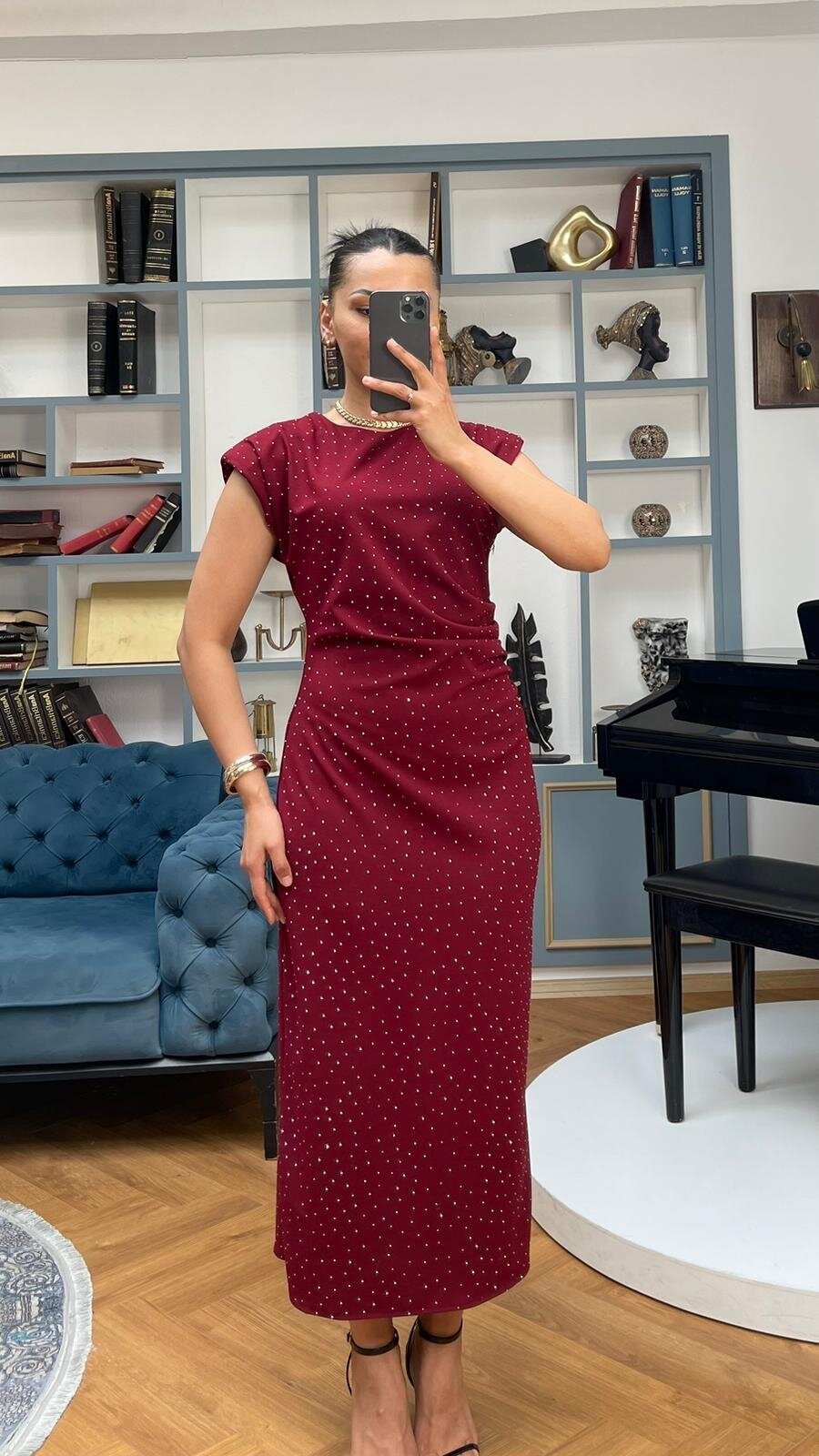 3708-BORDO TAŞLI DRAPELİ ELBİSE