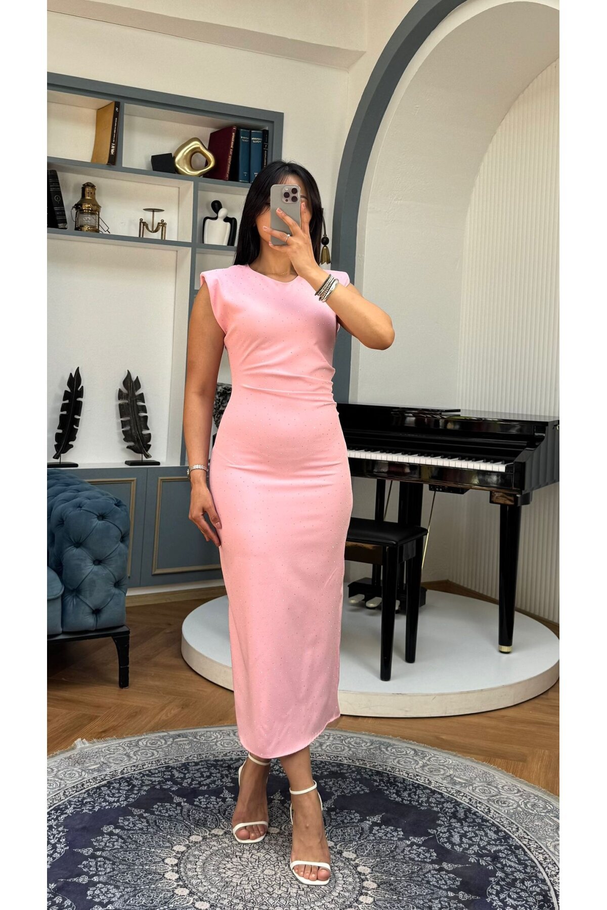 3708-PEMBE TAŞLI DRAPELİ ELBİSE