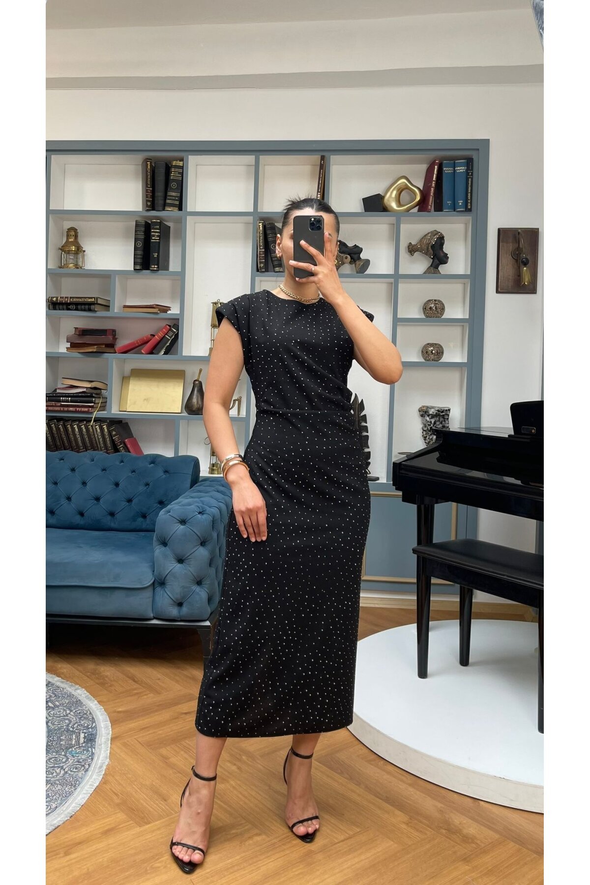 3708-SİYAH TAŞLI DRAPELİ ELBİSE