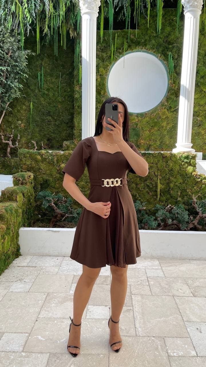 3712-KAHVERENGİ GOLD KEMER DETAYLI ELBİSE