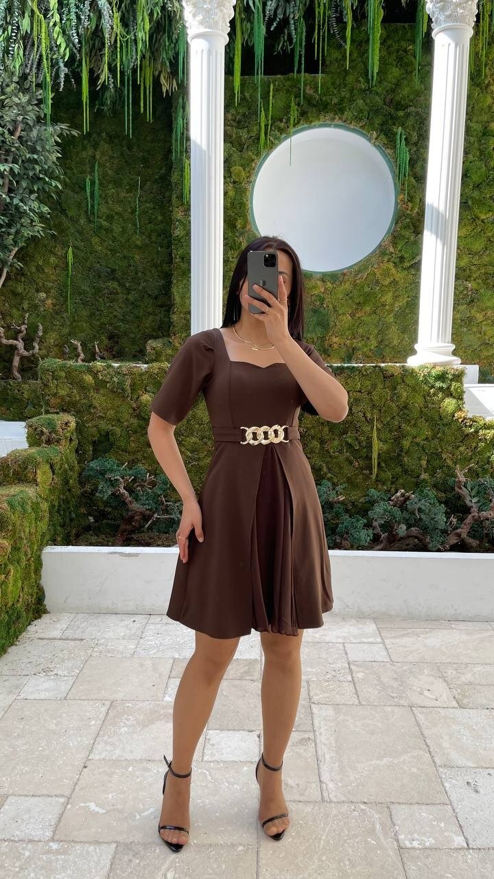 3712-KAHVERENGİ GOLD KEMER DETAYLI ELBİSE