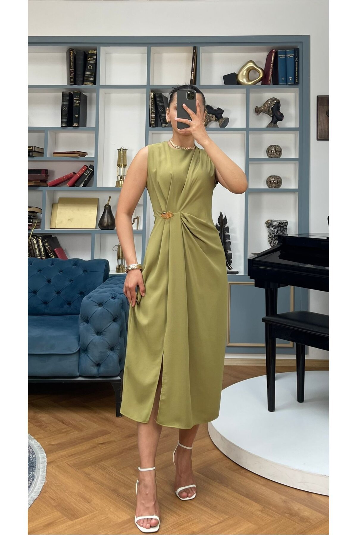 3718-HAKİ ASİMETRİK BROŞLU ELBİSE