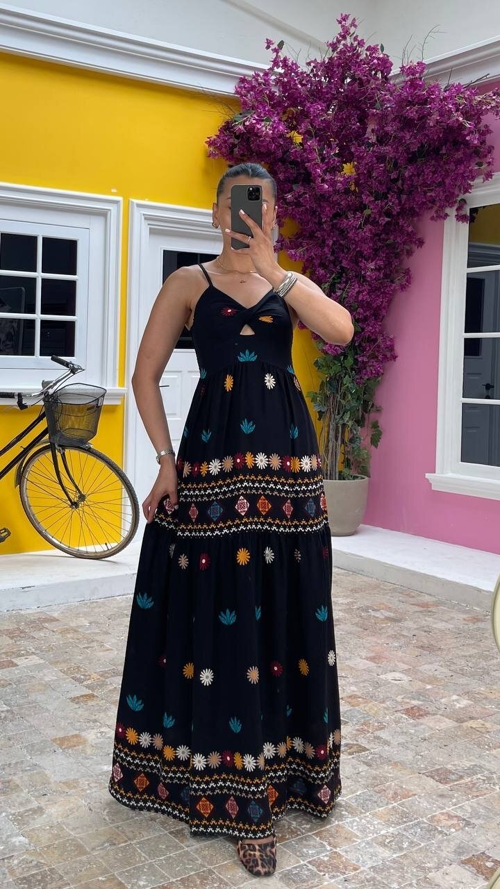 3761-GÖĞÜS PENCERE DETAY ALTI SULU ELBİSE