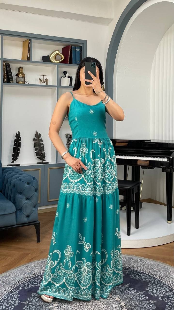 3762-YEŞİL ALTI SULU ÇİÇEK DESEN SIFIR KOL ELBİSE