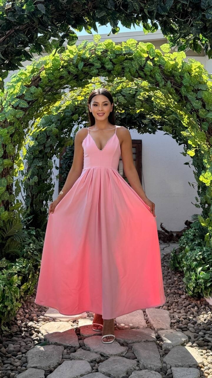 3795-PEMBE V YAKA TAŞ DETAY KİLOŞ ELBİSE