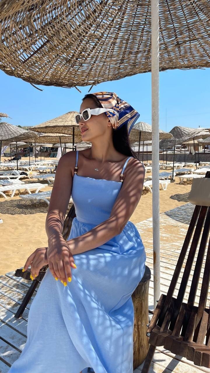 3796-MAVİ ASKILI KARE YAKA KETEN ELBİSE