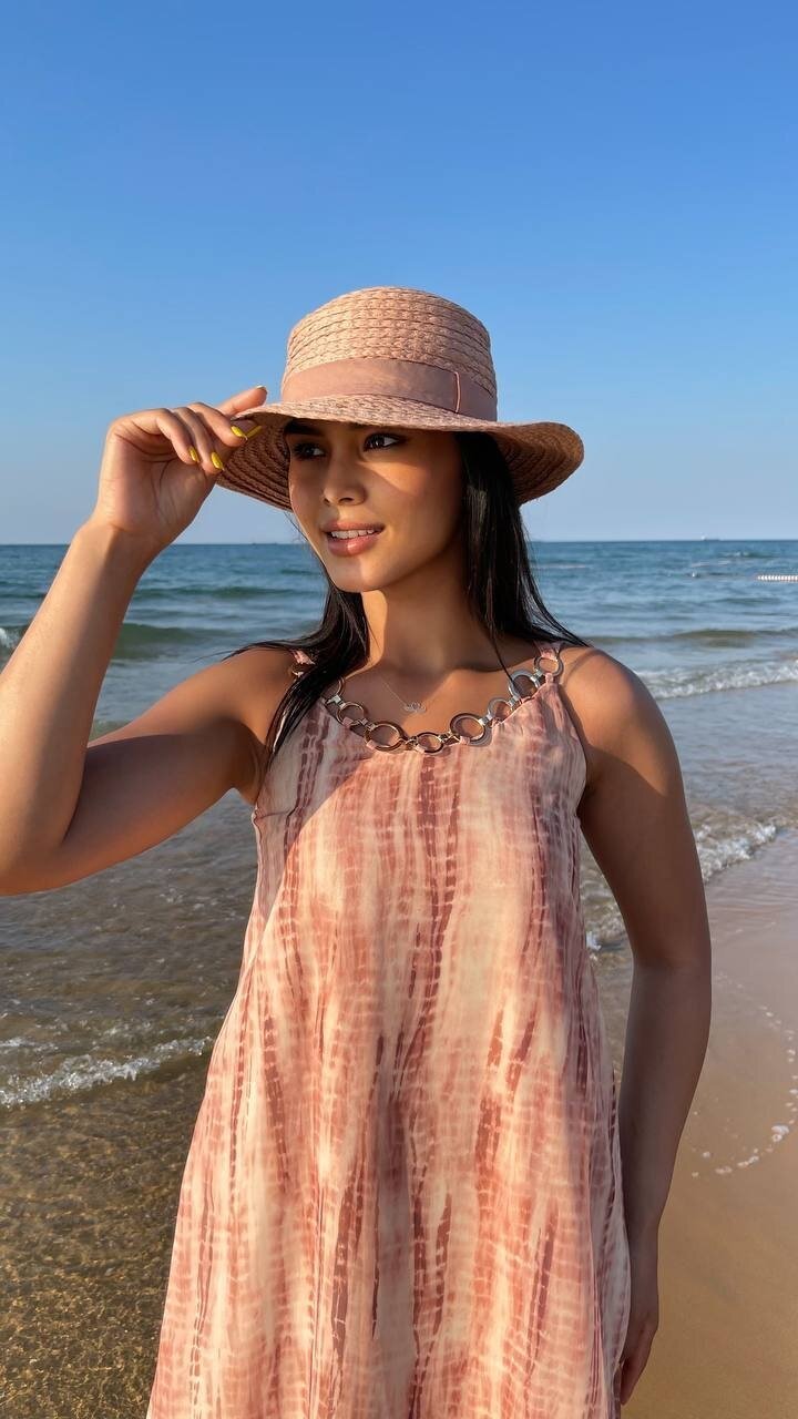 3813 HALTER YAKA HALKA DETAYLI ELBİSE