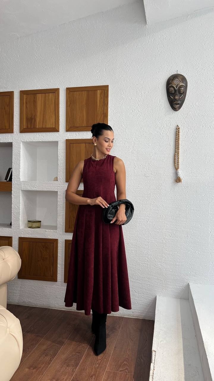 3825-BORDO SÜET KUMAŞ SIFIR KOL KİLOŞ ELBİSE