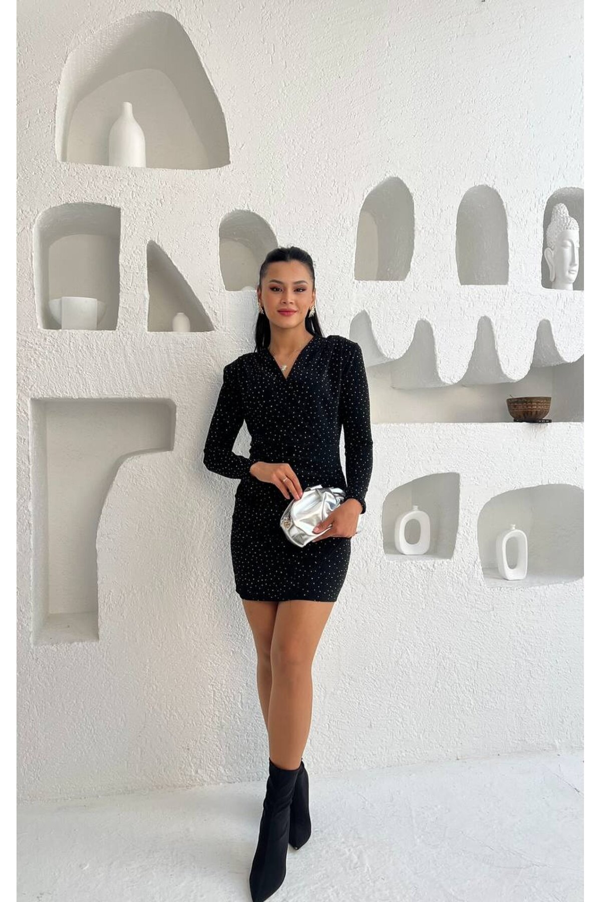 3835-LACİVERT TAŞLI DRAPELİ KRUVAZE YAKA KISA ELBİSE