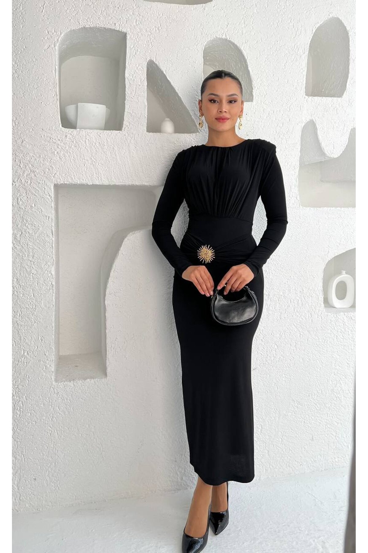 3839-SİYAH DENİZ KABUĞU TOKALI SANDY KUMAŞ ELBİSE