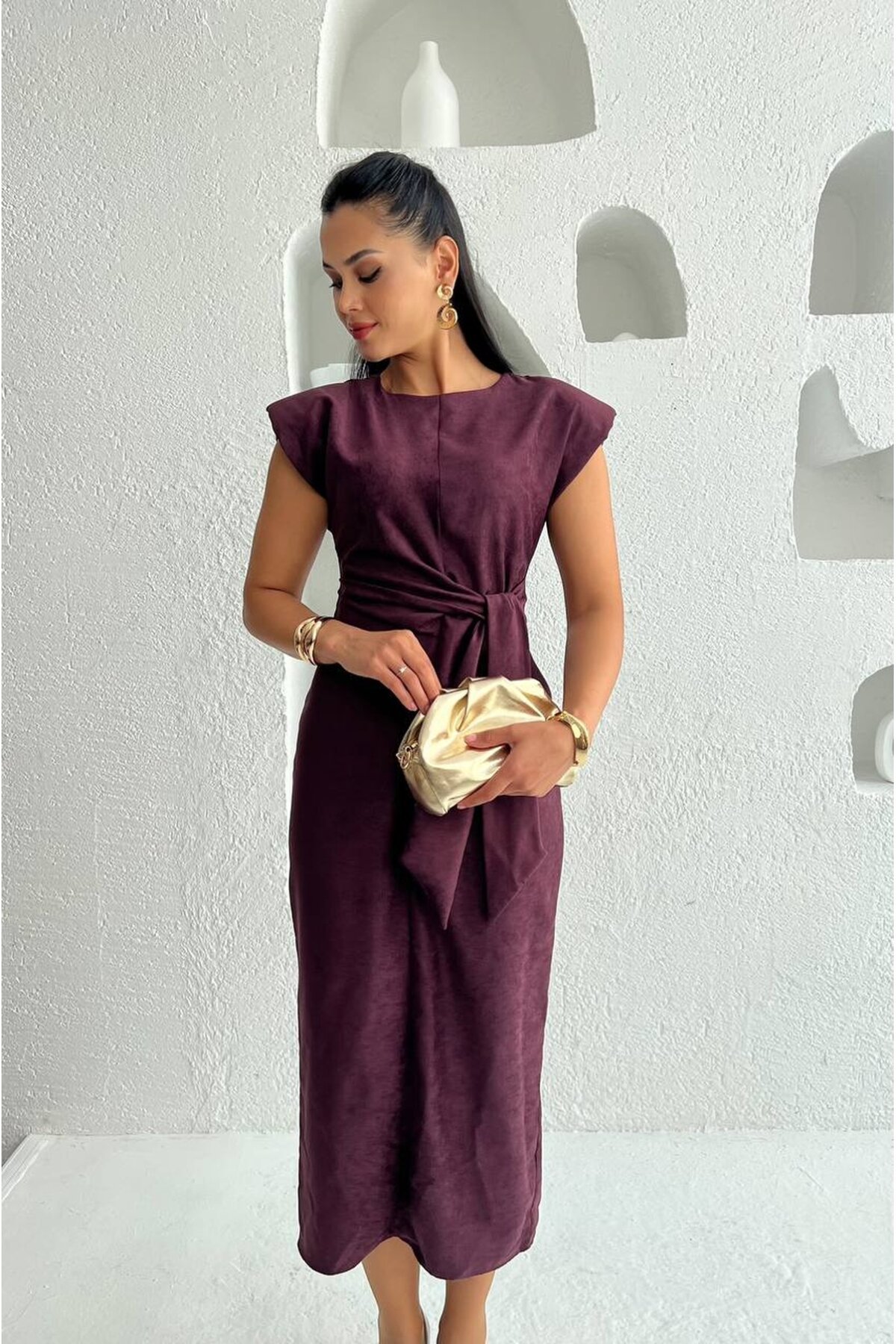 3842-MOR SÜET KUMAŞ KENDİNDEN KUŞAKLI ELBİSE