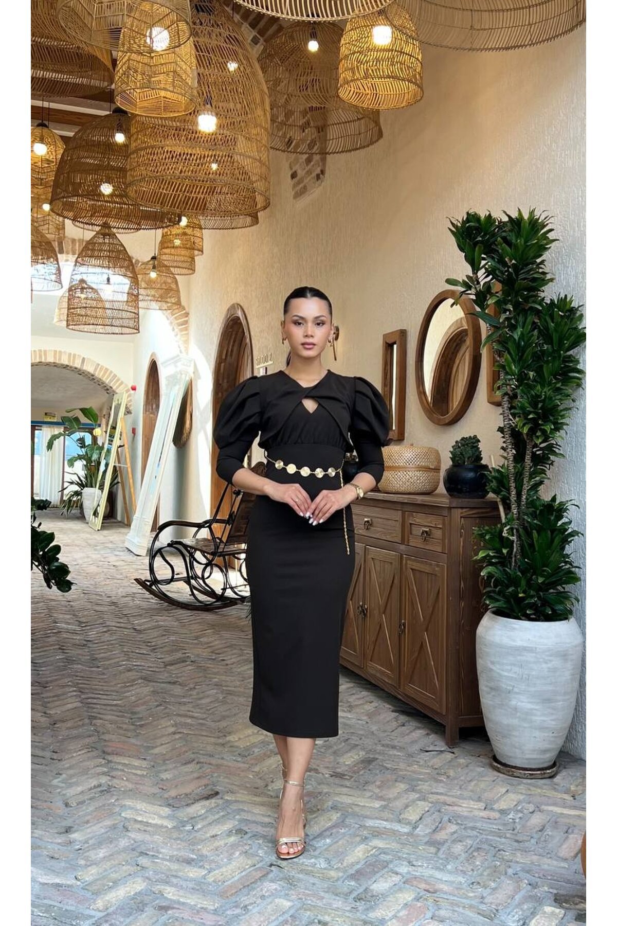 3852-KAHVERENGİ BEBE YAKA ZİNCİR TOKALI ELBİSE