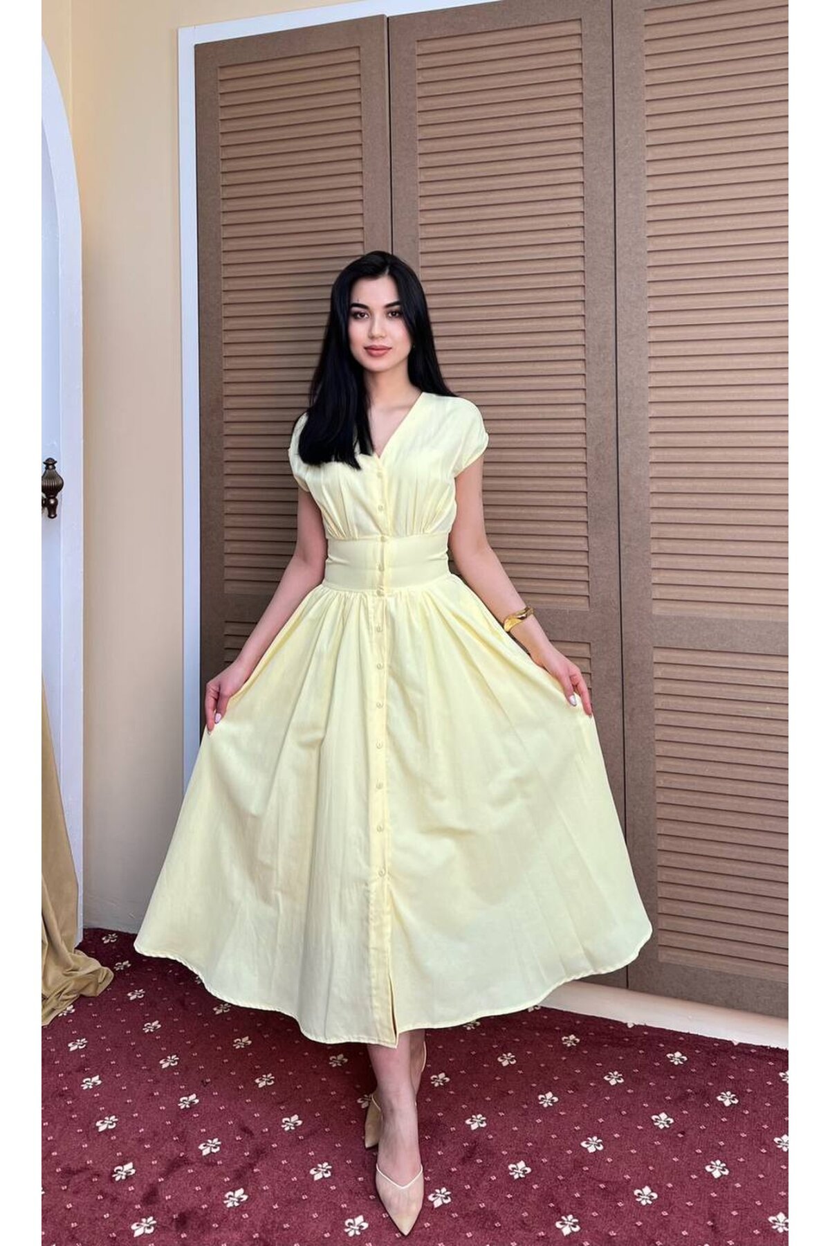 3924-SARI POPLİN KUMAŞ KOMPLE DÜĞMELİ ELBİSE