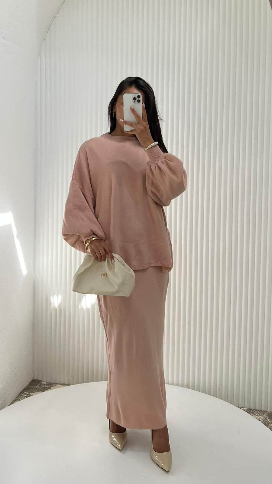 PUDRA BALON KOL ETEKLİ TAKIM