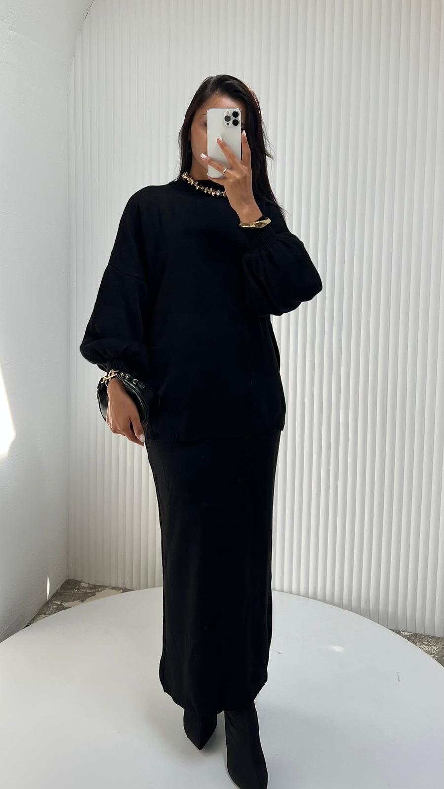 SİYAH BALON KOL ETEKLİ TAKIM