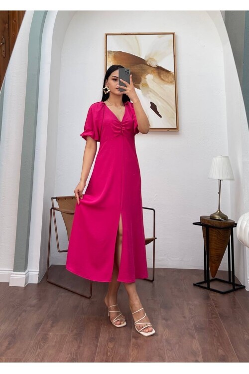 3084-FUŞYA V YAKA DÜZ ELBİSE