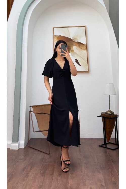 3084-SİYAH V YAKA DÜZ ELBİSE