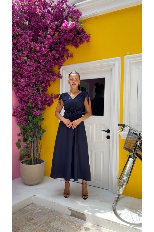 3798-LACİVERT GÜL BROŞ DETAY ELBİSE