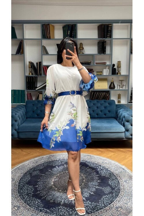 3485-BEYAZ YUVARLAK KEMER DETAY ALTI SULU ELBİSE