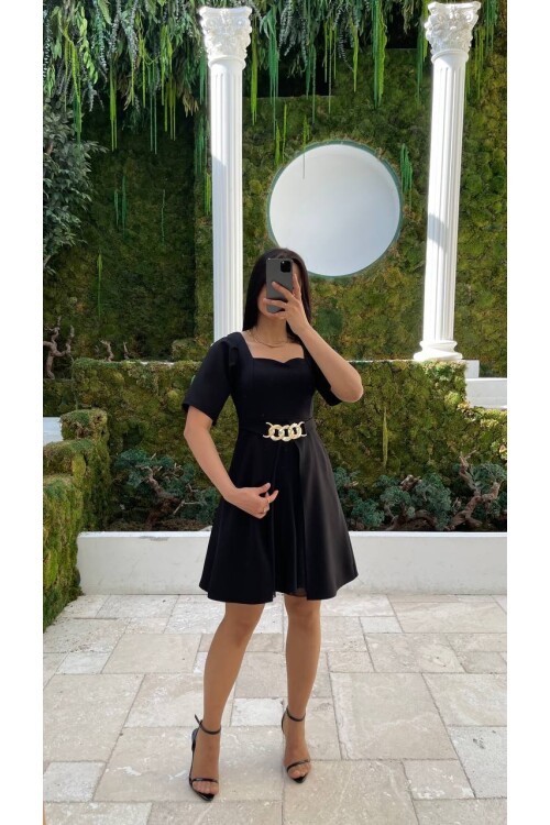 3712-SİYAH GOLD KEMER DETAYLI ELBİSE