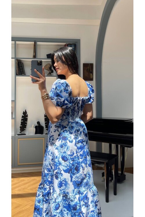 3749-MAVİ BÜYÜK GÜL DESEN GİPELİ ELBİSE