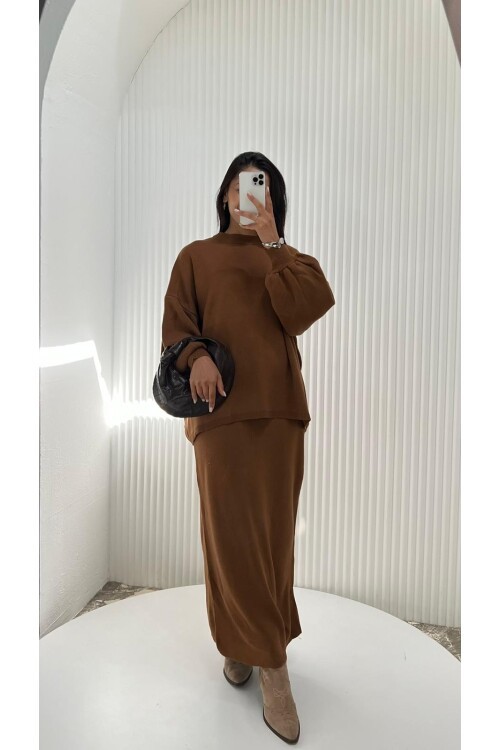 1007- CAMEL BALON KOL ETEKLİ TAKIM