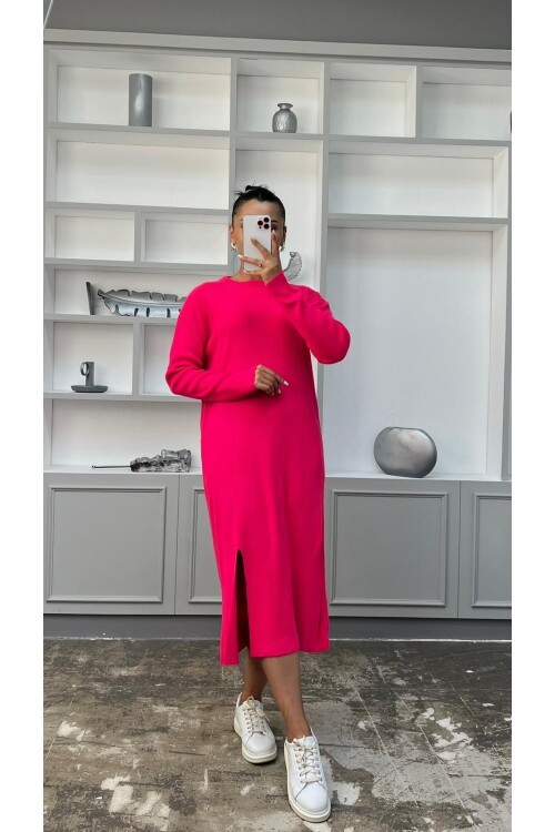 FUŞYA FİTİLLİ YIRTMAÇLI TRİKO ELBİSE