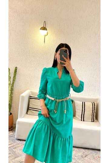 3062-YEŞİL HAKİM YAKA BRODE KUMAŞ UZUN ELBİSE