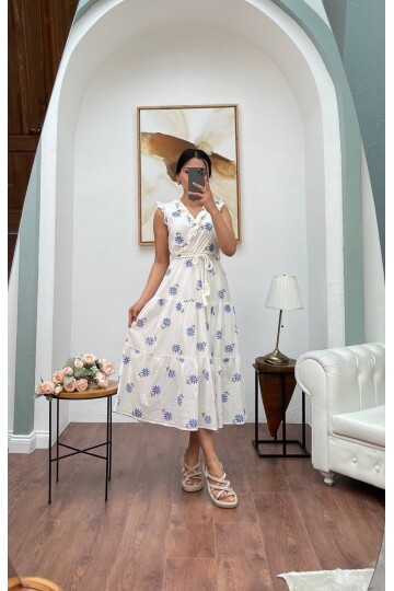 3098-MAVİ SIFIR KOL KRİNKIL ÇİÇEK DESEN ELBİSE