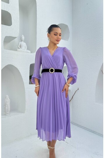 3314-LİLA PLİSELİ ÇİÇEK DESEN KEMERLİ ELBİSE