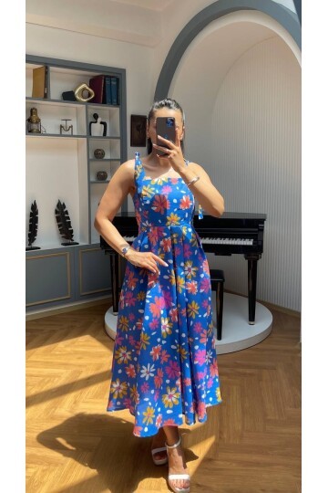 3557-SAKS ÇİÇEKLİ KARE YAKA ELBİSE